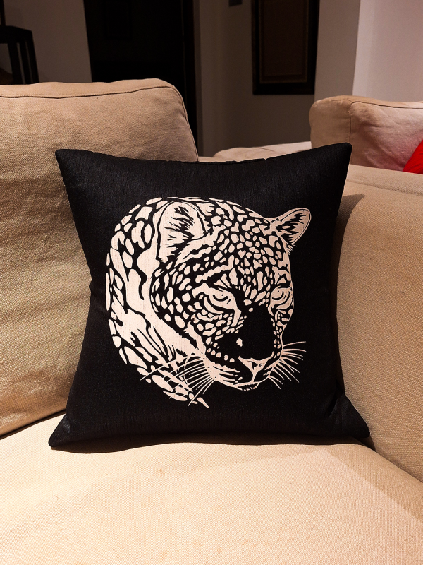 Panthera Head Pillow Cover